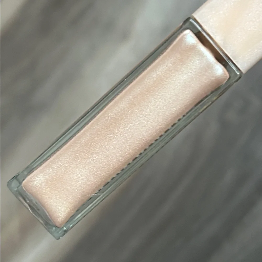 NWT NYX Ultimate Glow Shots Eyeshadow